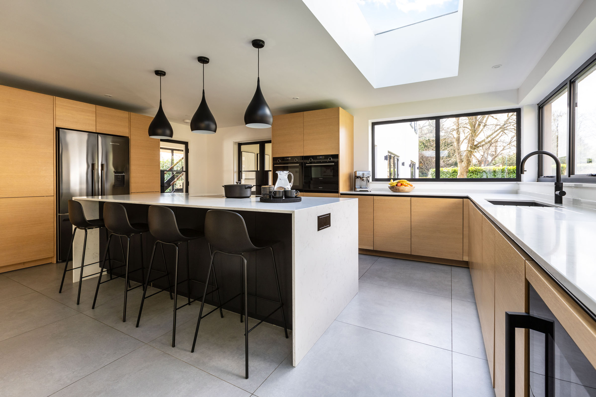 OSPIN Design and Build bespoke kitchen hero image