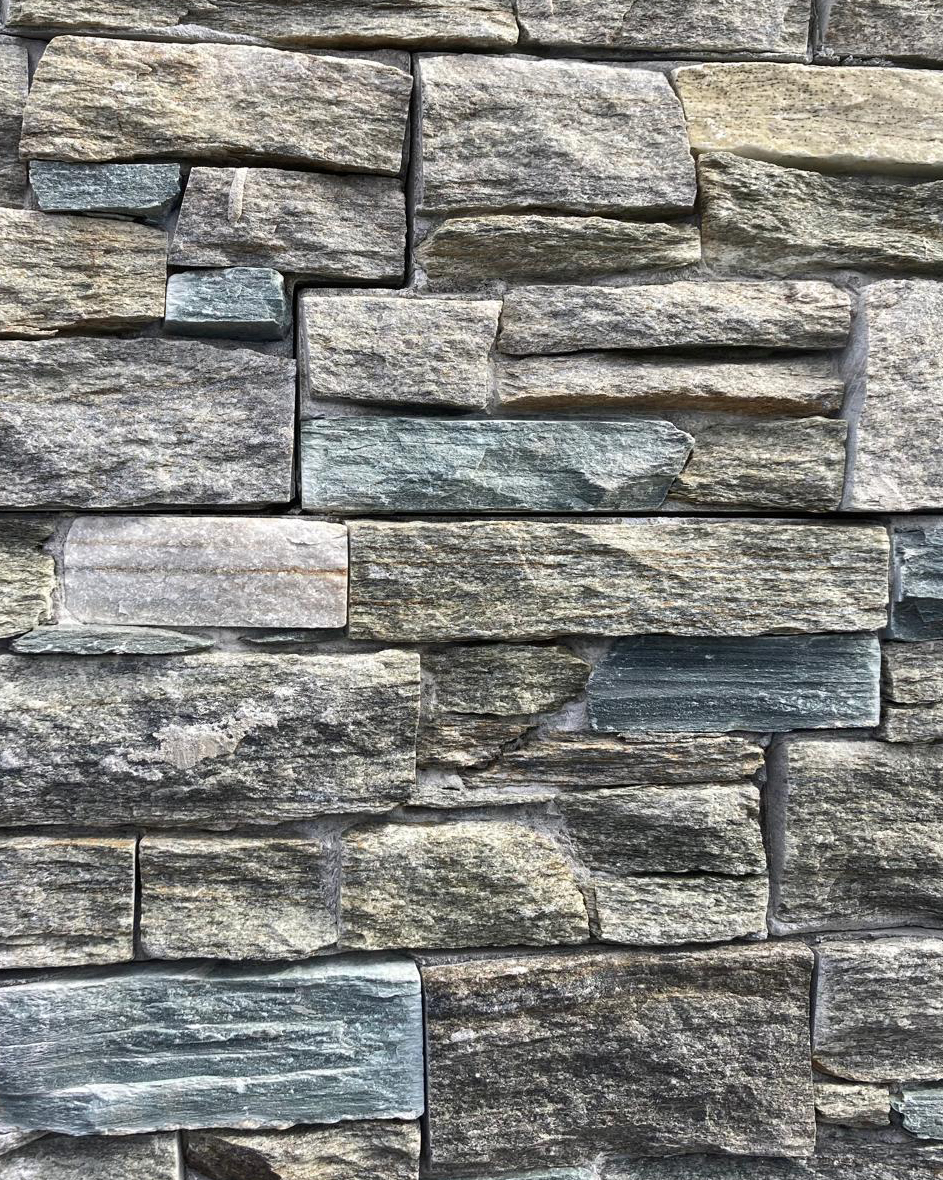 OSPIN Design and Build stone and slate wall close up detail shot